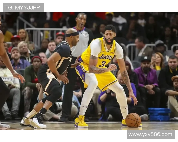 突发！曝老鹰加入浓眉哥争夺战，横刀夺爱要抢勇士意中人